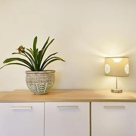 Apartment 555 Solesun