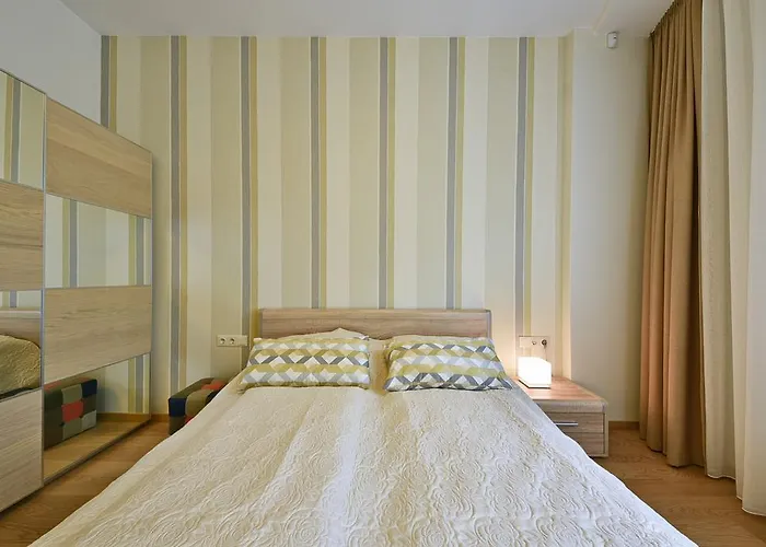 Apartment 555 Solesun